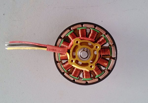 外轉子無刷直流電機的工作原理是怎樣的？如何轉動起來